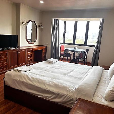 曼谷 Omni Tower Sukhumvit Nana Direct酒店 外观 照片