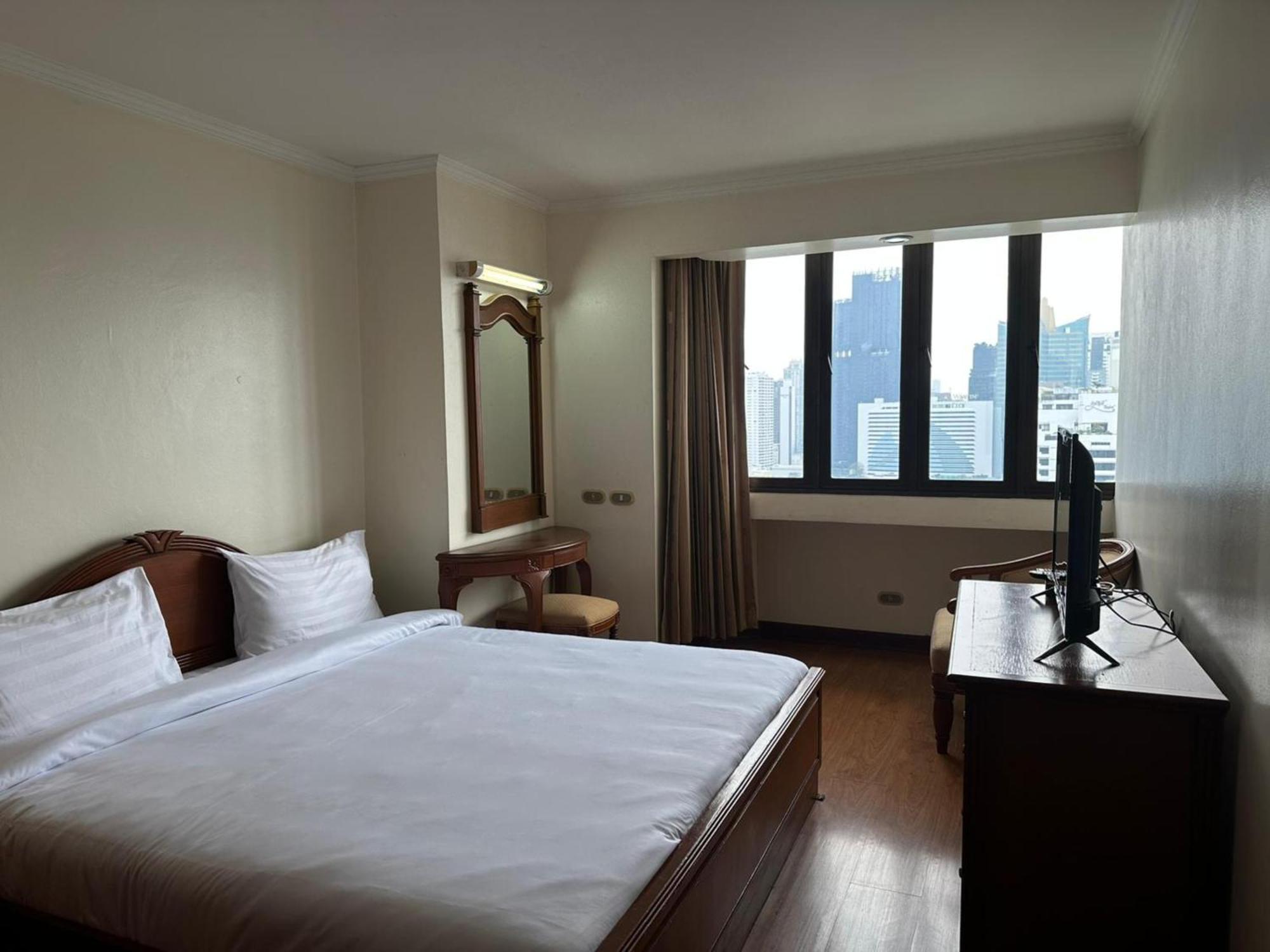 曼谷 Omni Tower Sukhumvit Nana Direct酒店 外观 照片