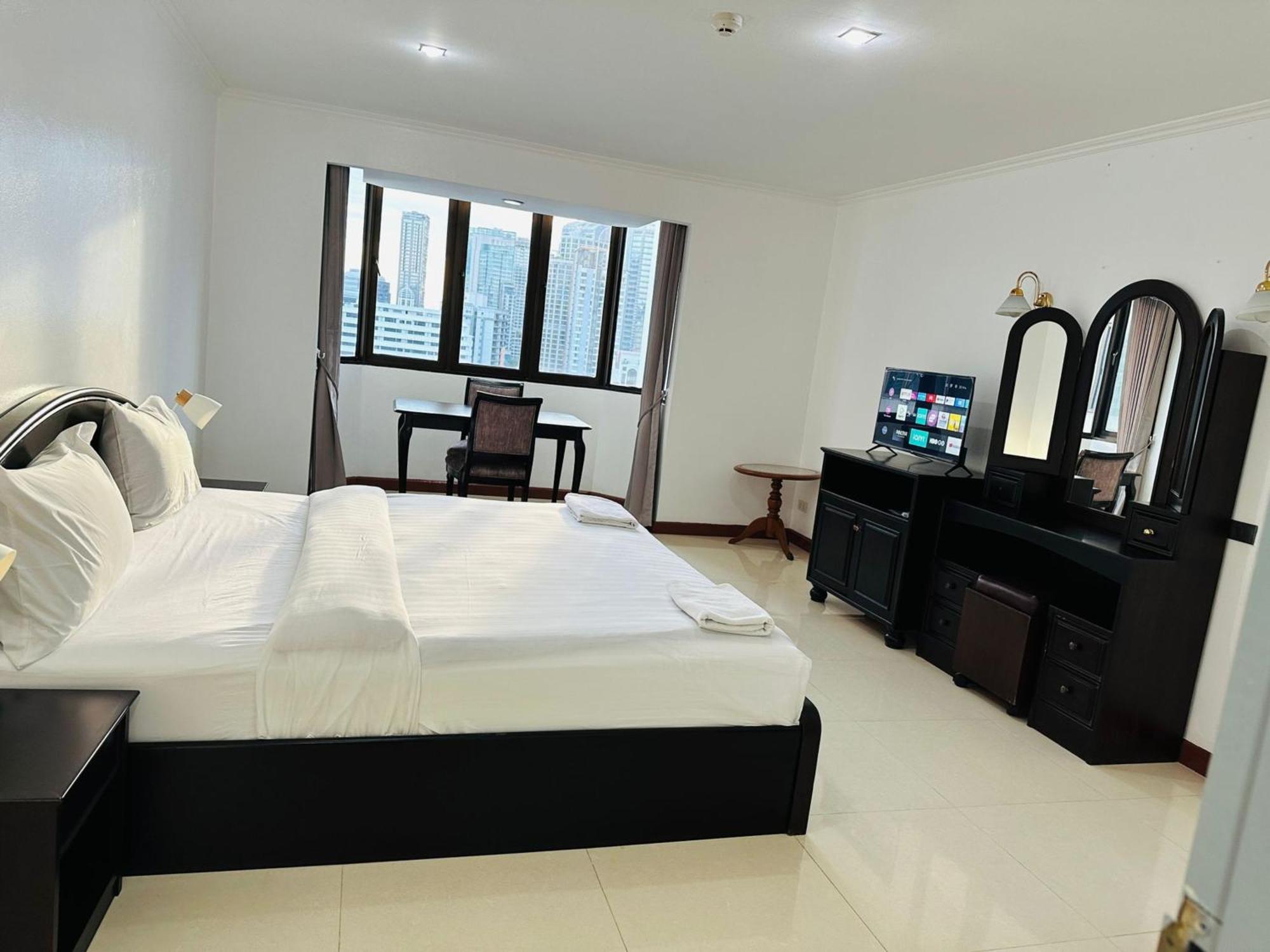 曼谷 Omni Tower Sukhumvit Nana Direct酒店 外观 照片