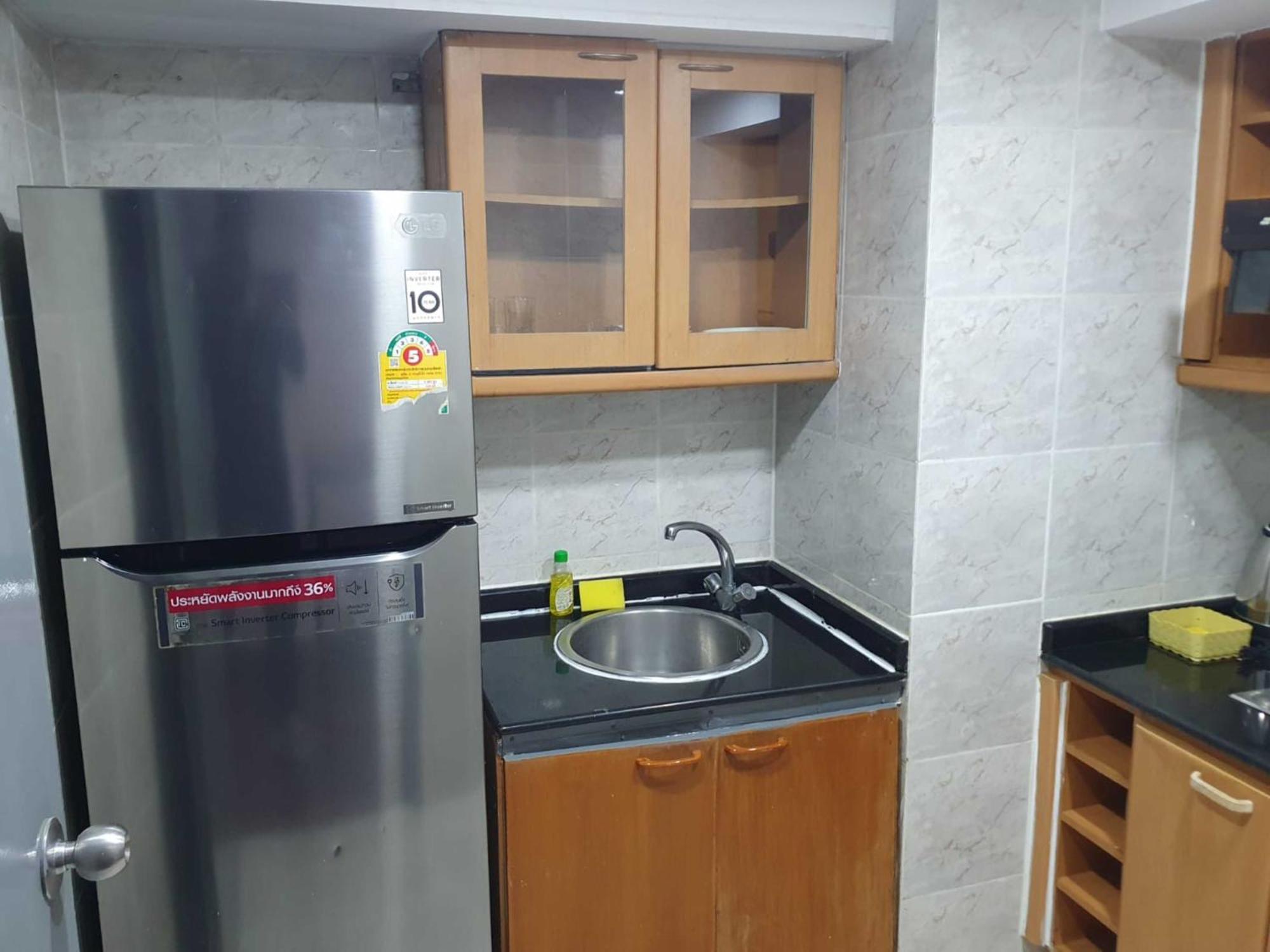 曼谷 Omni Tower Sukhumvit Nana Direct酒店 外观 照片