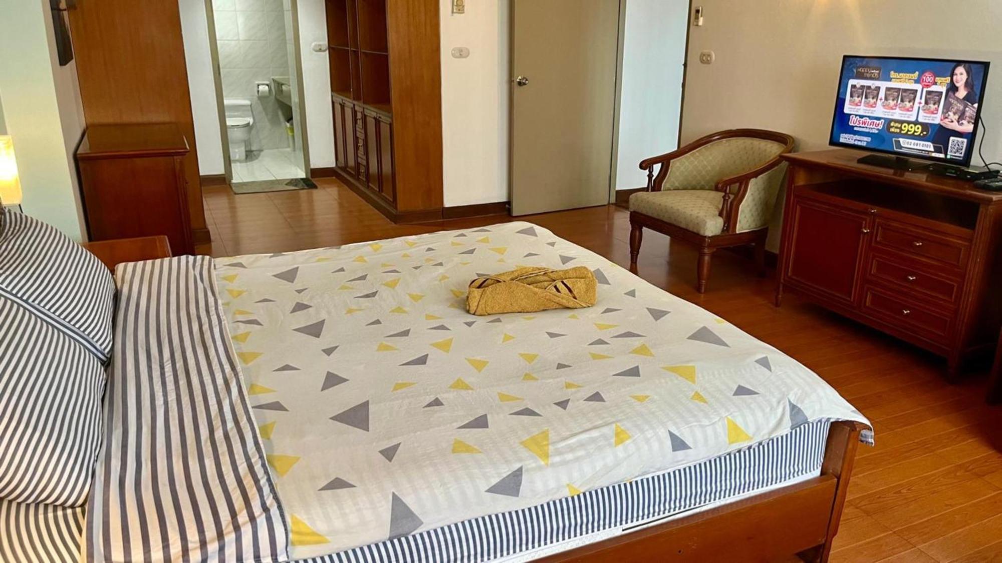 曼谷 Omni Tower Sukhumvit Nana Direct酒店 外观 照片